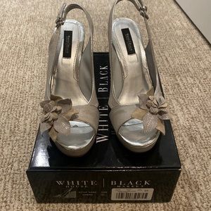 White House Black Market Samira Silver Wedge with Flower in Size 8 1/2!